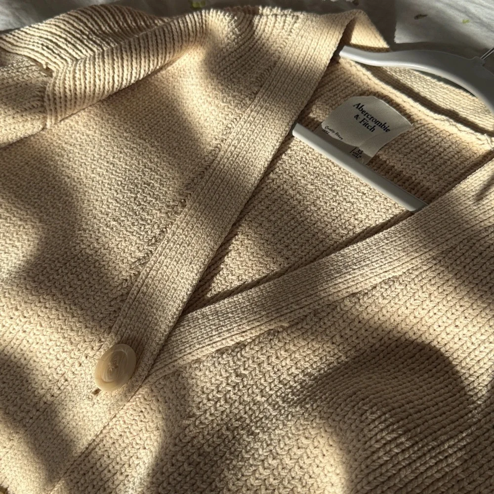 Abercrombie and Fitch knitted oversized cardigan - Picture 3 of 4